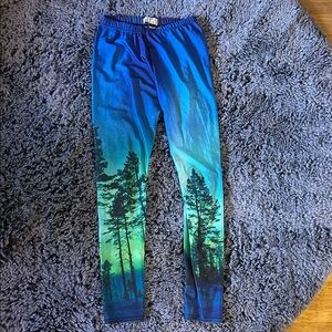 Blue and Green Aurora Forest Print Leggings